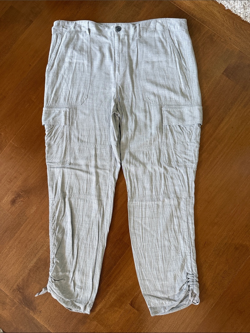 LAUREN RALPH LAUREN Light Gray Cargo Pants with Drawstring Ankles